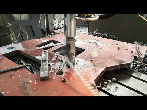double-Cylinder-Hydraulic-Ironworker-video